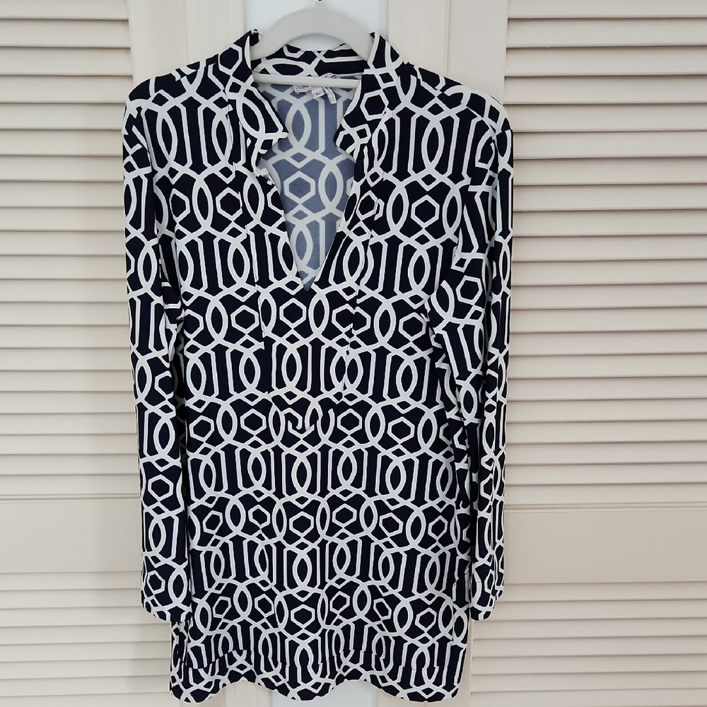 Jude Connally Navy and White Patterned Top